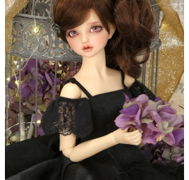 Robe Noire Élégante Dollfie
