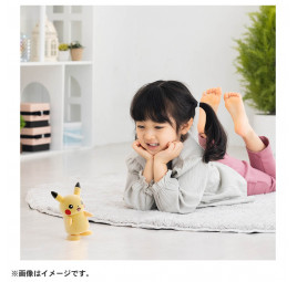 Parade! Pikachu Takara Tomy